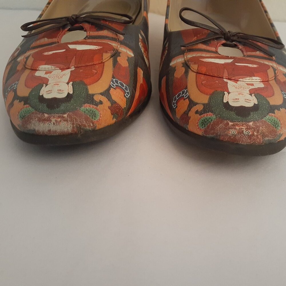 Icon Wearable Art Eastern/Buddha Shoes - Picture 7 of 10